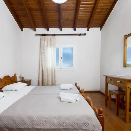 Chrysanthy * Sidárion