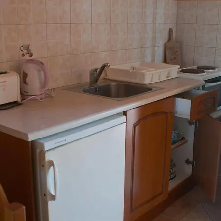 Apartman Chrysanthy *